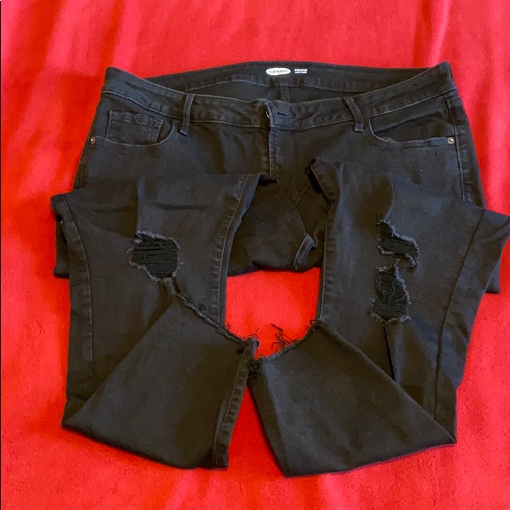 SOLD Old Navy Rockstar skinny jean